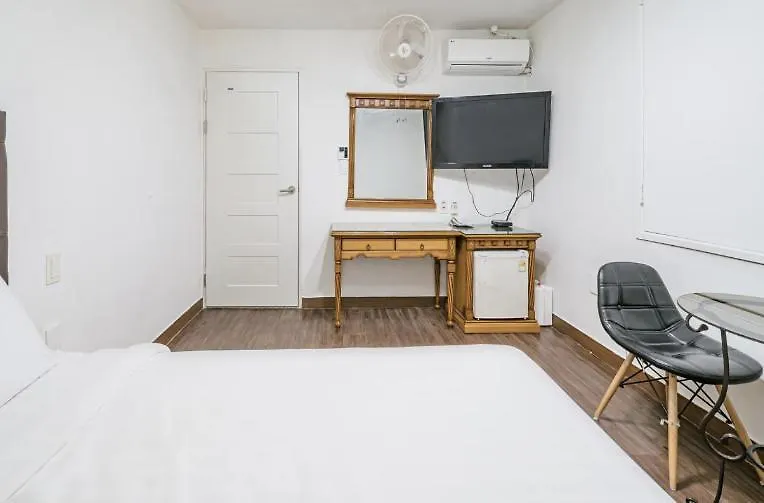 Beijing Motel Jeju South Korea