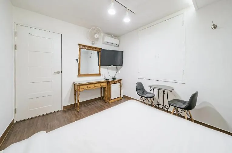 Beijing Motel Jeju